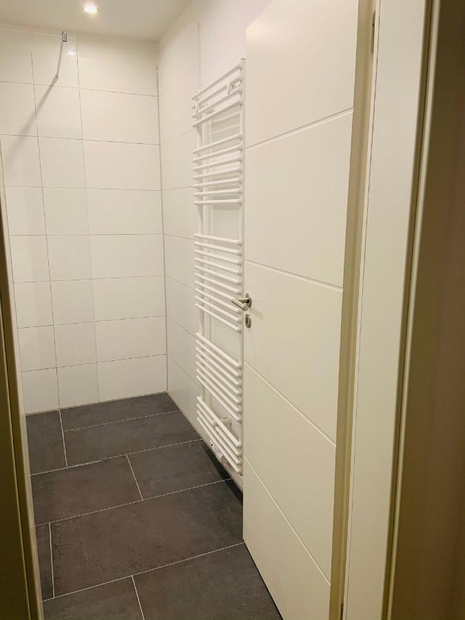Neues, Ruhiges Apartment Nordic In Duesseldorf-Nord Екстер'єр фото